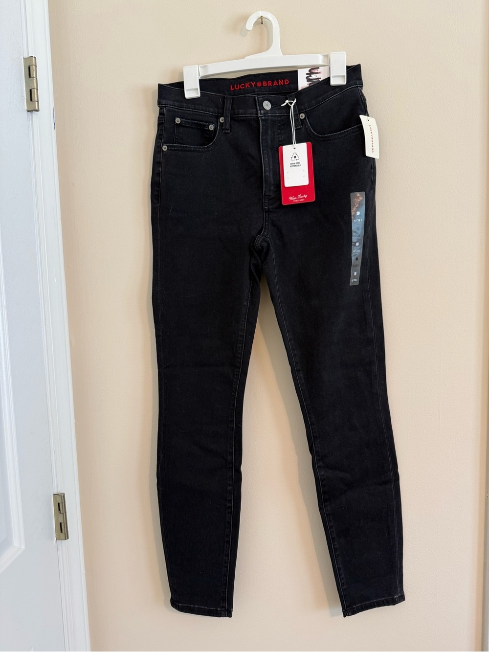 NWT Lucky Brand High Rise Bridgette Skinny // Black // Women’s 6/28 Long - Picture 3 of 14